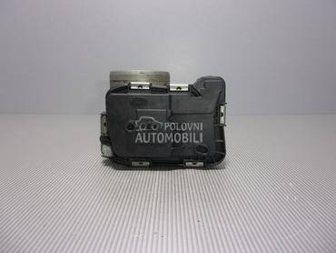 DOZER KLAPNA za Audi A3