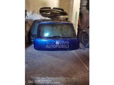 gepek vrata za Fiat Grande Punto