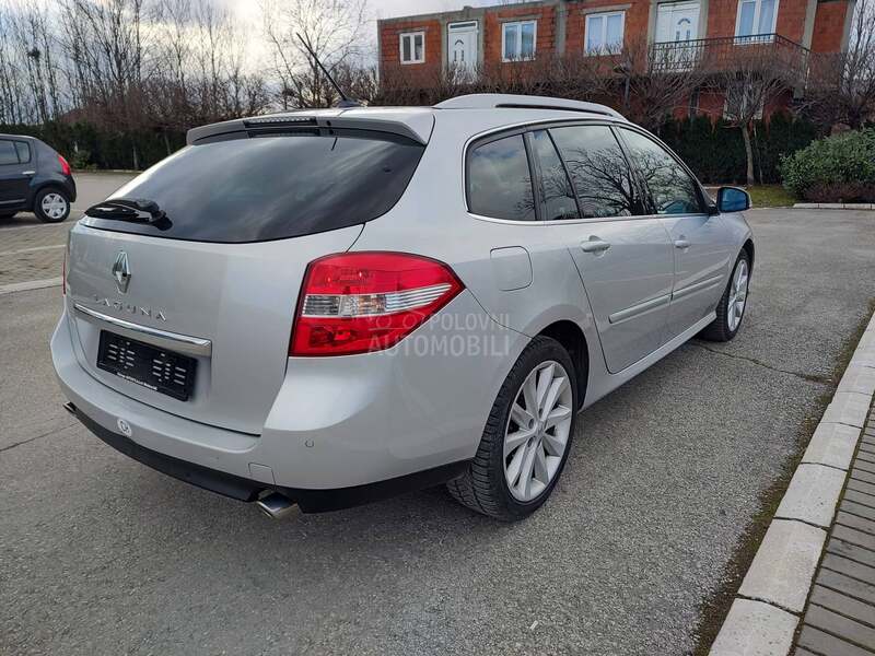 Delovi za Renault Laguna 2.0dci 2010. god.