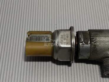 SENZOR PRITISKA GORIVA za Volkswagen Polo