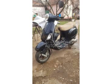 Vespa LX 125