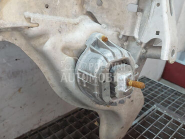 NOSAC MOTORA za BMW 320