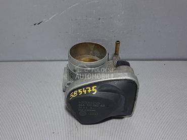 DOZER KLAPNA za Volkswagen Touran