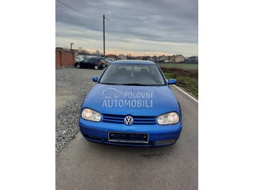 Volkswagen Golf 4 -  kompletan auto u delovima