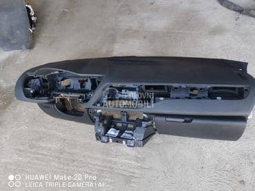 Tabla sa airbagom za Citroen C5 od 2008. do 2016. god.