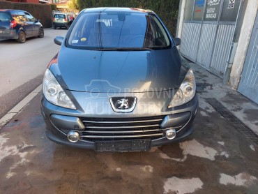 Delovi za Peugeot 307 1,6 hdi 2006. god.