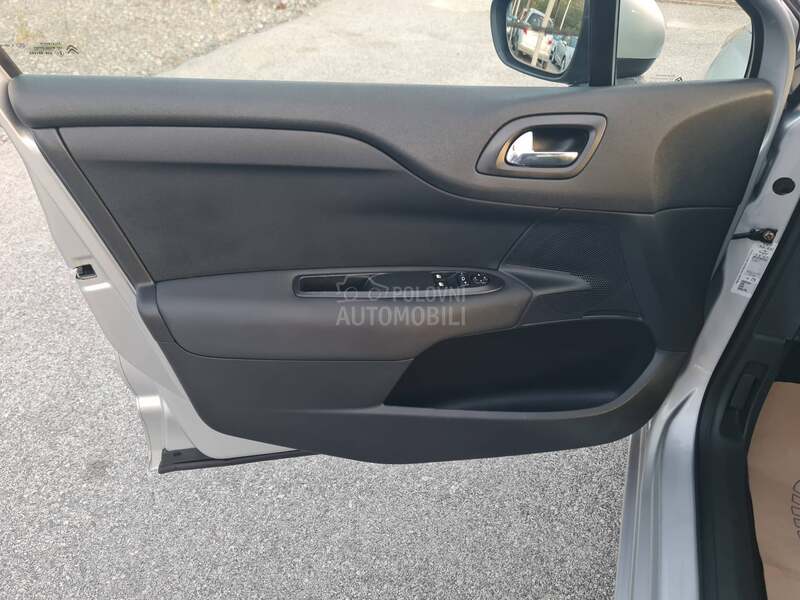 Citroen C4 I Z U Z E T A N
