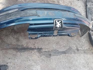 Branik prednji za Peugeot 406 od 1998. do 2002. god.