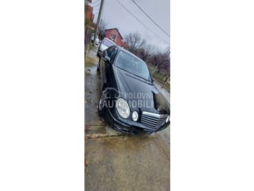 prednji avangard branik w211 za Mercedes Benz E Klasa od 2006. do 2009. god.