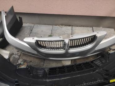 branik prednji za BMW 320 od 2005. do 2008. god.