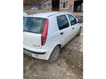 Kompletan auto u delovima za Fiat Punto od 2000. do 2005. god.