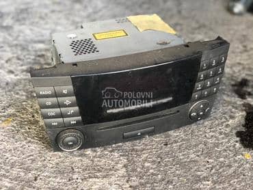 radio w211 za Mercedes Benz E 220