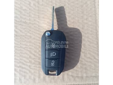 Ključ za Peugeot 2008