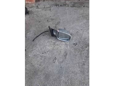 Desni mehanicki retrovizor za Volkswagen Golf 4 od 1998. do 2005. god.