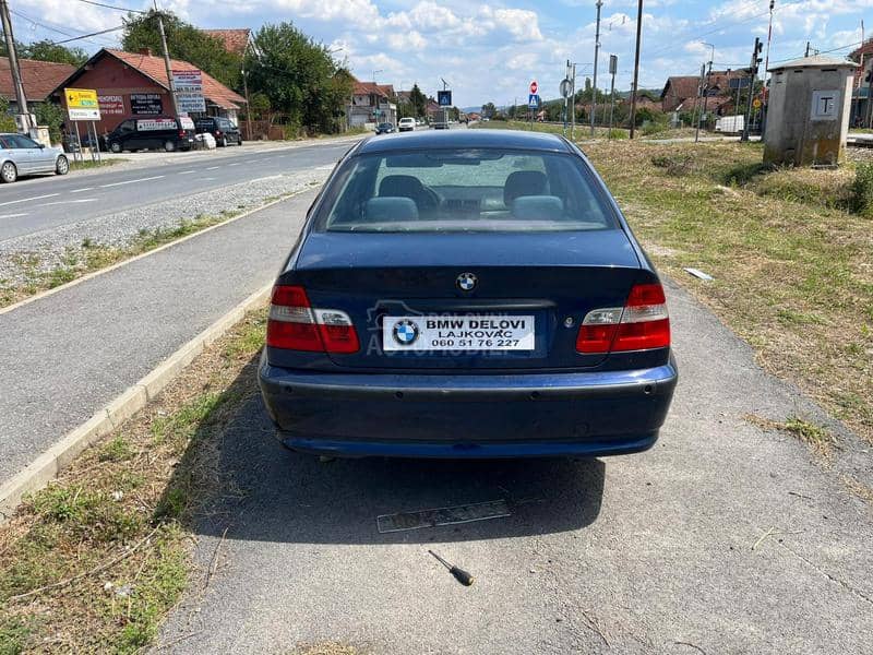 BMW 318 e46 2001. god. -  kompletan auto u delovima