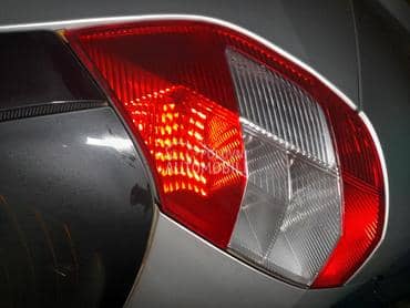 stop svetla za Renault Scenic od 2002. do 2006. god.