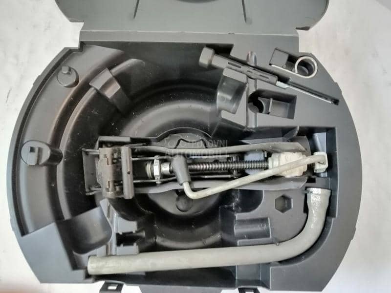 Set za rezervni tocak