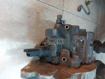 Bos pumpa 2,0hdi 66kw za Peugeot 406