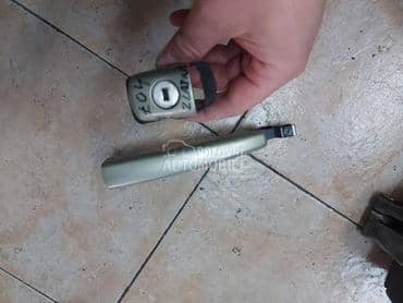 Brava kvaka prednja leva za Peugeot 407