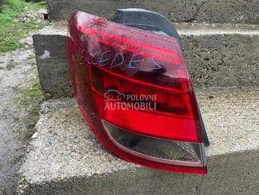 zadnji stop Levi led za Mercedes Benz B Klasa od 2012. do 2017. god.