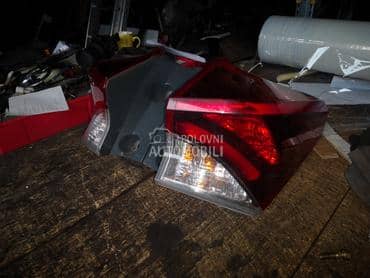 stop lampe za Toyota Auris od 2014. do 2020. god.