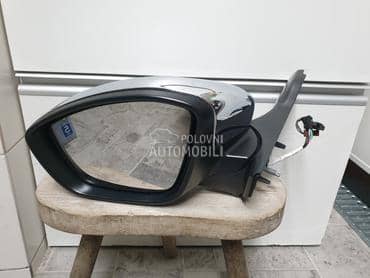 Retrovizor za Peugeot 208