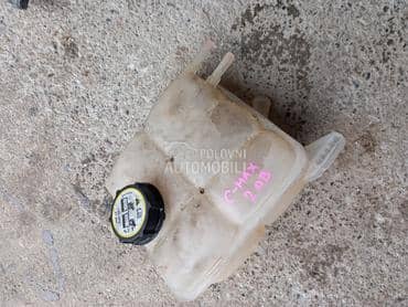 boca antifriza benzinac za Ford C-Max, Focus od 2005. do 2010. god.