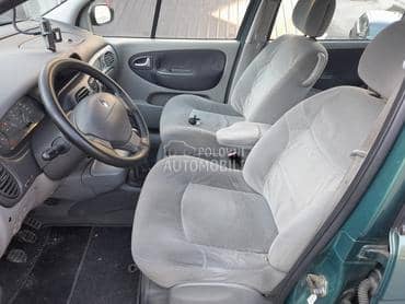 enterijer za Renault Scenic od 1996. do 2003. god.