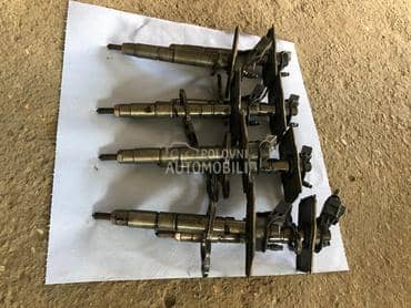 Pumpa,dizne za 4.2 tdi za Audi A8, Q7 od 2003. do 2009. god.