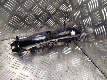 Brava prednja desna za Mercedes Benz CLS 280, CLS 320, CLS 350 ... od 2004. do 2011. god.