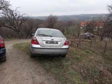 gepek vrata za Ford Mondeo od 2001. do 2007. god.