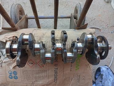 Radilica za Mazda Premacy od 1999. do 2005. god.