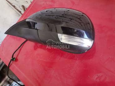 desni retrovizor za Volkswagen Golf Plus