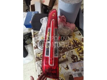 leva stop lampa za Ford C-Max od 2007. do 2009. god.