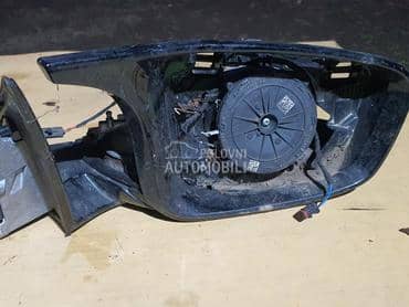 desni retrovizor g30 g31 M f90 za BMW 518, 520, 523 ...