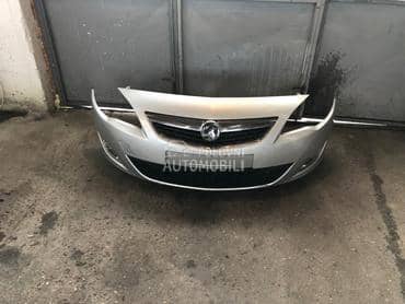 prednji branik za Opel Astra J od 2010. do 2014. god.