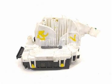 Brava centralna za Mercedes Benz C 180, C 200, C 220 ... od 2009. do 2017. god.