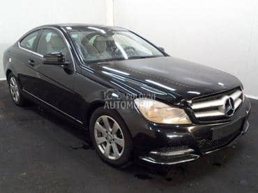 Retrovizor desni za Mercedes Benz C 180, C 200, C 220 ... od 2009. do 2017. god.