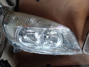 farovi za Renault Scenic od 2003. do 2006. god.