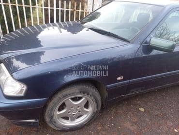 branik far krilo delovi za za Mercedes Benz C 200 od 1995. do 2000. god.
