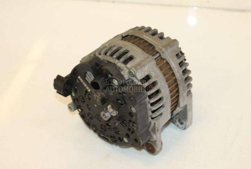Alternator VW Transporter T5 Delovi i oprema za transportna vozila