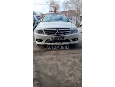 Mercedes Benz C Klasa -  kompletan auto u delovima