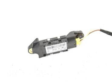 Senzor AIRBAG-a za Mercedes Benz SLK 200, SLK 230, SLK 320 ... od 2004. do 2011. god.