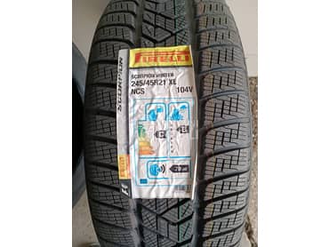 Pirelli 245/45 R21 Zimska