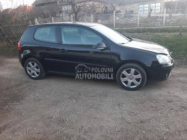 Volkswagen Golf 5 2006. god. -  kompletan auto u delovima