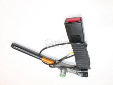 Kopča sigurnosnog pojasa za Mercedes Benz SLK 200, SLK 230, SLK 320 ... od 2004. do 2011. god.