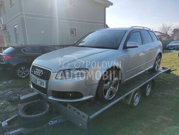 Audi A4 -  kompletan auto u delovima