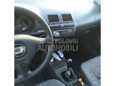 Seat Ibiza -  kompletan auto u delovima