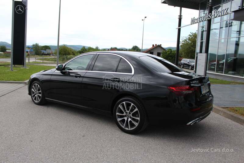 Mercedes Benz E 220 d 4 MATIC