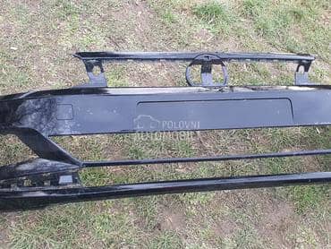 prednji branik za Volkswagen Polo